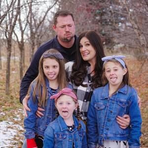 Meet your Posher, Joni